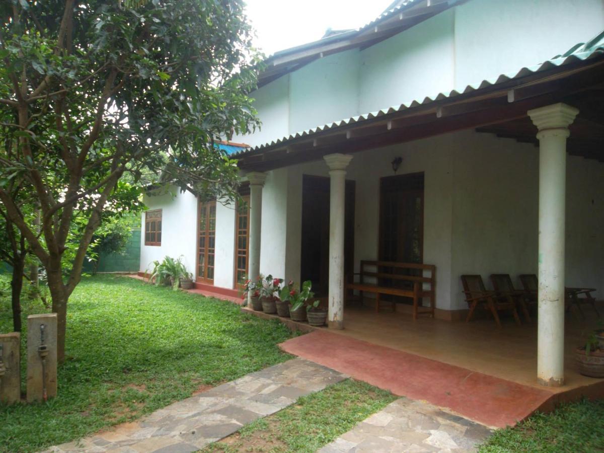 Green Villa Anuradhapura Exteriör bild